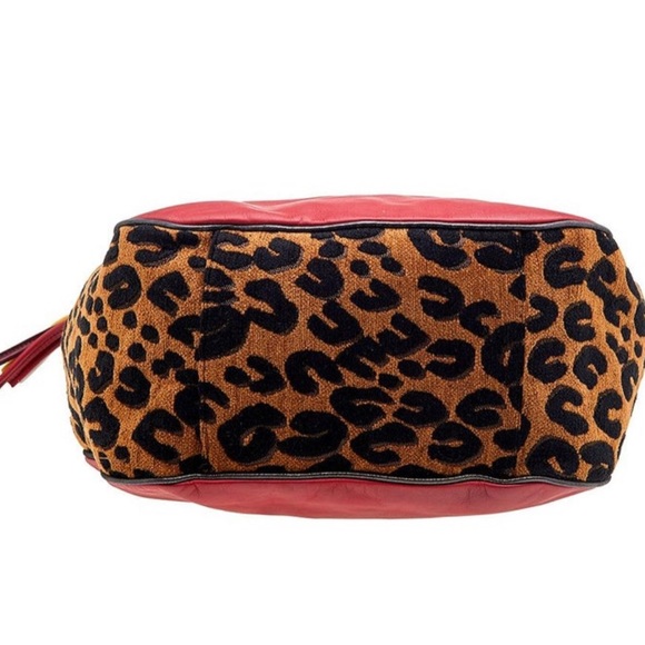 Authentic Louis Vuitton Leather And Jacquard Limited Edition Safari Flight Bag - Picture 7 of 11